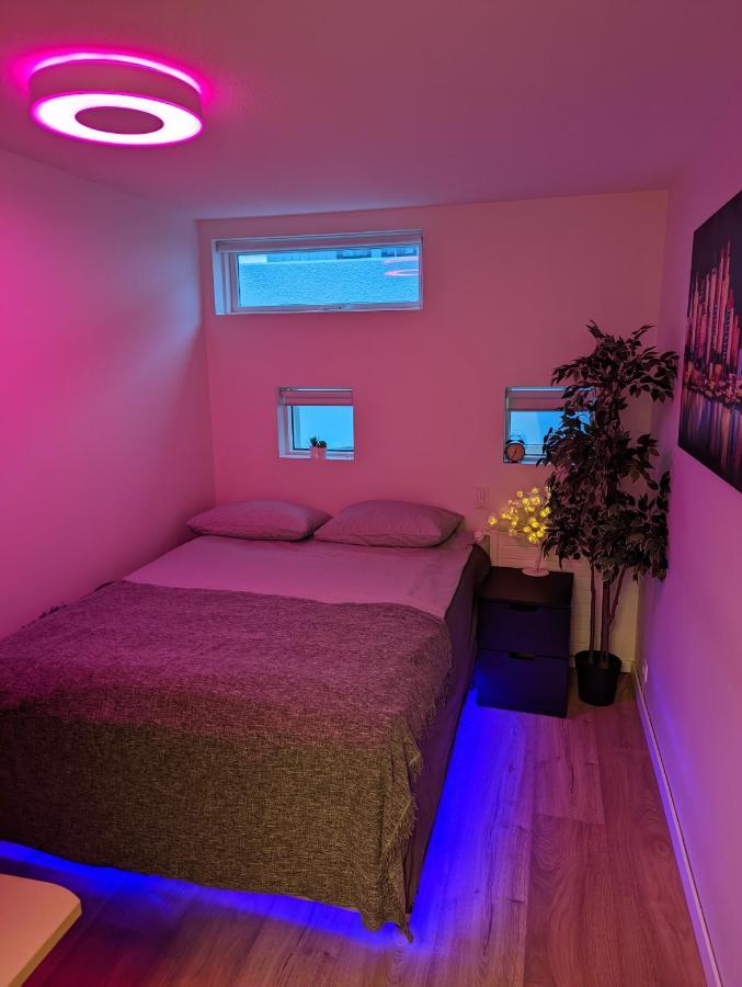 Smart Luxury - Gaming Arena, Gym, Sauna And Jacuzzi كيفلافيك المظهر الخارجي الصورة
